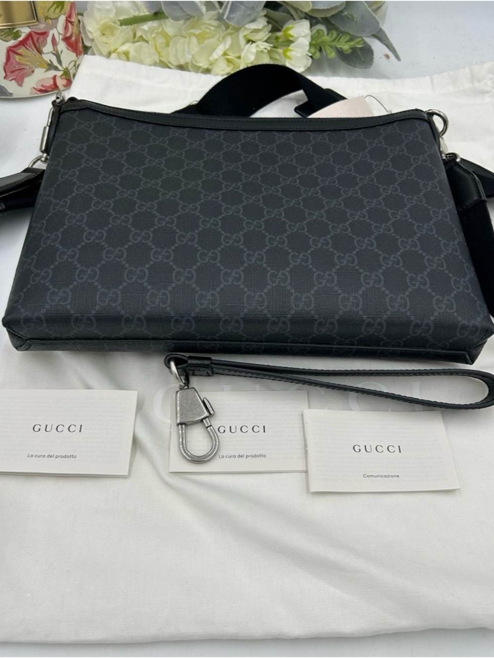 Gucci Black GG Monogram Messenger Crossbody Bag detachable strap made in Italy - Picture 5 of 11